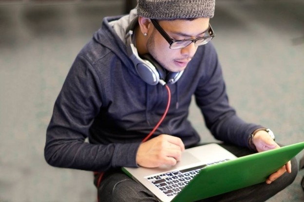 The most effective Laptops regarding College and University